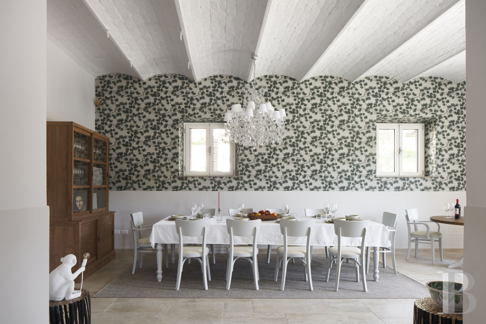 En Toscane, au nord de Vinci et non loin de Florence, une ancienne ferme du 19e siècle au milieu des oliviers - photo  n°9